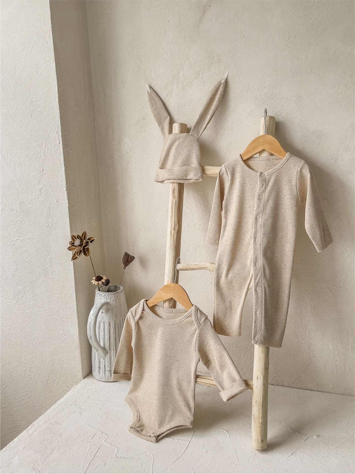 Snuggle Bunny Oatmeal Flecked Ribbed Romper & Hat Set for Babies 0-24 Months